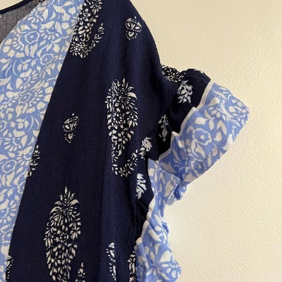 😊 3/$30 NWT COMO VINTAGE top Sz S ruffle sleeve light & dark blues - Picture 6 of 9